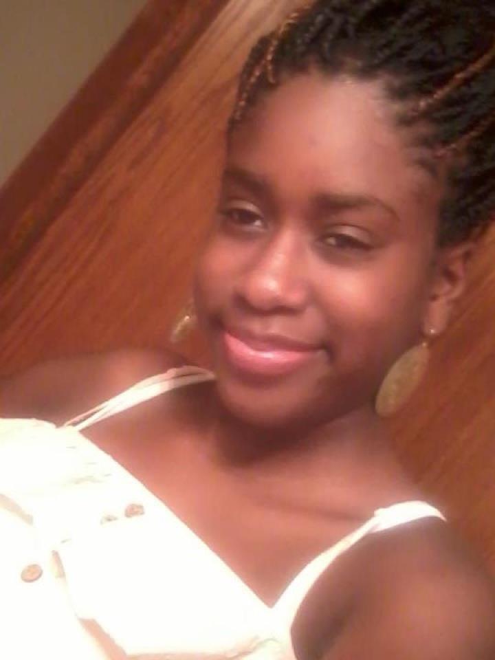 556138_4127387385378_1405366425_n